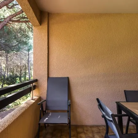 Apartment Saint-raphael Valescure - Maeva - Climatise 2 Pieces 6 Personnes - Selection Mae-1374 *
